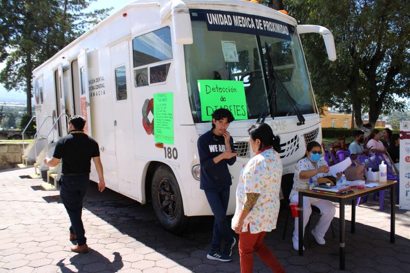 El "Camión de la Salud" inicia sus recorridos por el municipio de Tlaxcala