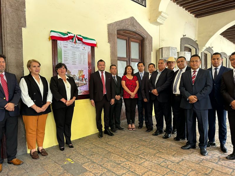 Coloca Ayuntamiento de Tlaxcala Capital el Bando Solemne de Fiestas Patrias